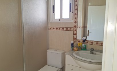 Resale - Villa -
Guardamar del Segura - El Raso