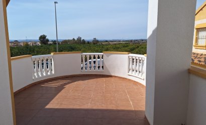 Reventa - Villa -
Guardamar del Segura - El Raso