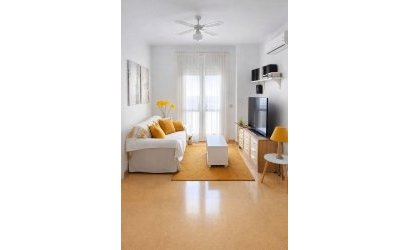 Herverkoop - Apartment -
San Luis de Sabinillas - Costa del Sol