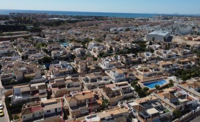 Reventa - Duplex -
Torrevieja - Costa Blanca