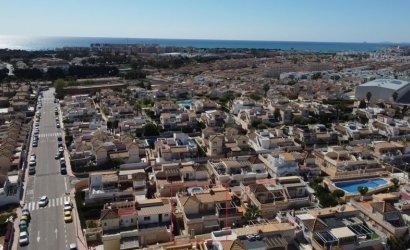 Reventa - Duplex -
Torrevieja - Costa Blanca