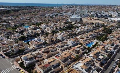Reventa - Duplex -
Torrevieja - Costa Blanca