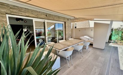 Resale - Villa -
La Finca Golf - Algorfa