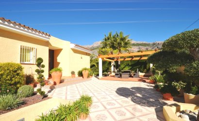 Reventa - Villa -
Altea