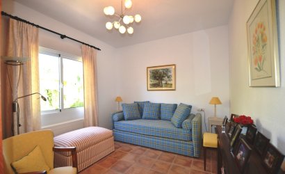 Reventa - Villa -
Altea