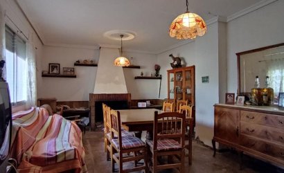 Reventa - Country House -
Millena