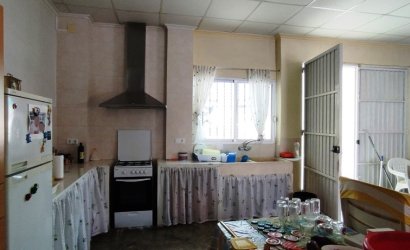 Herverkoop - Land -
Lorca