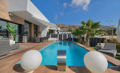 Reventa - Villa -
Finestrat