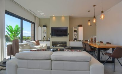 Reventa - Villa -
Finestrat