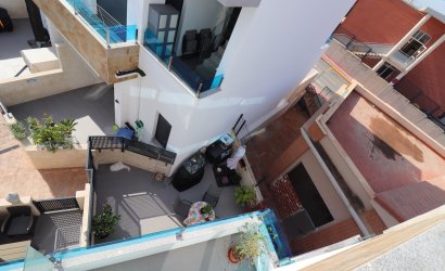 Herverkoop - Villa -
Bigastro