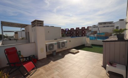 Herverkoop - Villa -
Bigastro