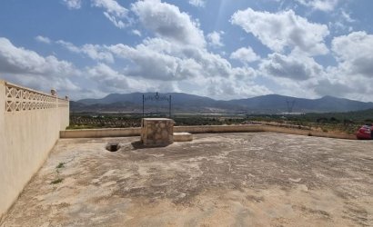 Herverkoop - Country House -
Hondón de las Nieves - Inland