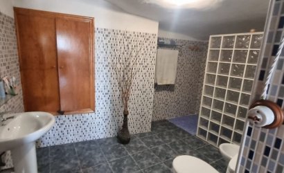 Herverkoop - Country House -
Hondón de las Nieves - Inland