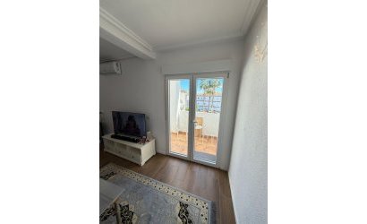 Herverkoop - Apartment -
Torrevieja - Punta Prima