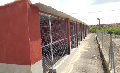 Herverkoop - Finca -
Los Montesinos