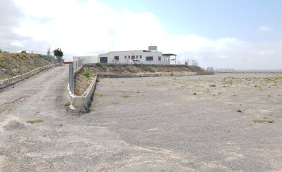 Herverkoop - Finca -
Los Montesinos