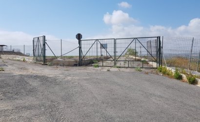 Herverkoop - Finca -
Los Montesinos