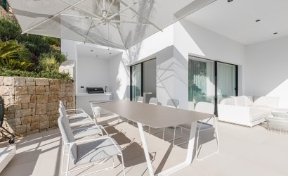 Resale - Villa -
Jávea - Balcon al Mar