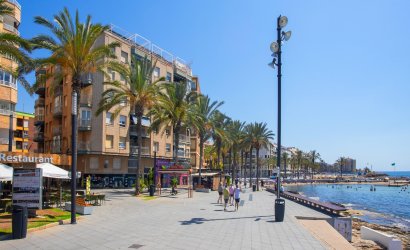 Herverkoop - Penthouse -
Torrevieja - Playa del Cura