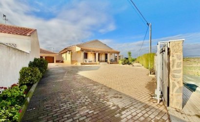 Herverkoop - Villa -
Avileses - Inland