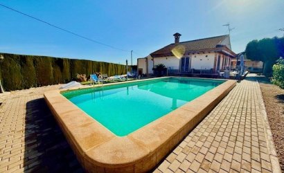 Herverkoop - Villa -
Avileses - Inland