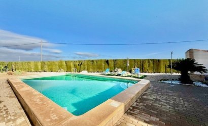 Herverkoop - Villa -
Avileses - Inland