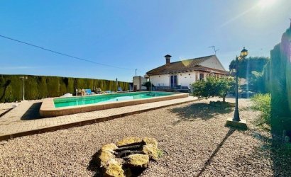 Herverkoop - Villa -
Avileses - Inland