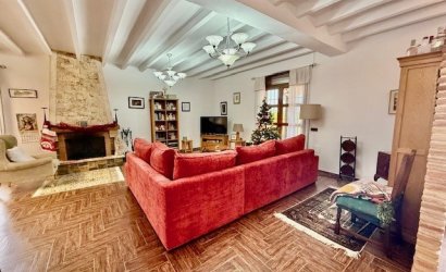 Herverkoop - Villa -
Avileses - Inland