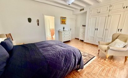 Herverkoop - Villa -
Avileses - Inland