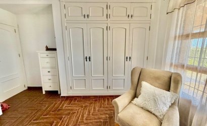 Herverkoop - Villa -
Avileses - Inland