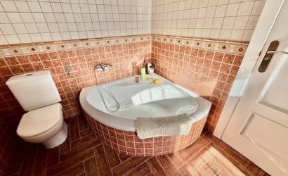 Herverkoop - Villa -
Avileses - Inland