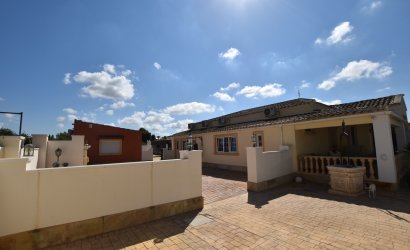 Herverkoop - Country House -
Heredades - Costa Blanca