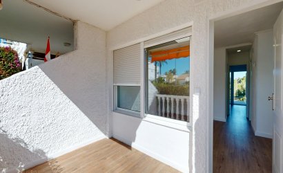 Resale - Bungalow -
Orihuela Costa - Costa Blanca