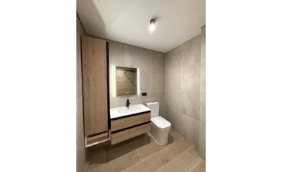 Reventa - Apartment -
Torrevieja - Paseo Maritimo