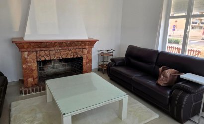Reventa - Town House -
Torrevieja - La Mata