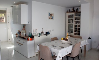 Reventa - Villa -
San Miguel de Salinas - Inland