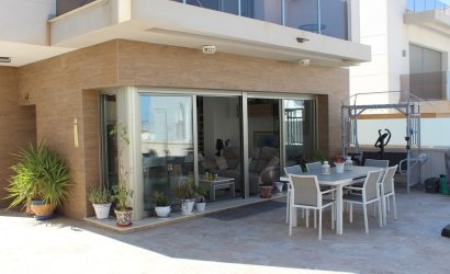 Reventa - Villa -
San Miguel de Salinas - Inland