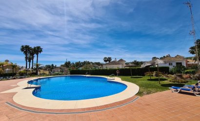 Herverkoop - Town House -
La Duquesa - Costa del Sol
