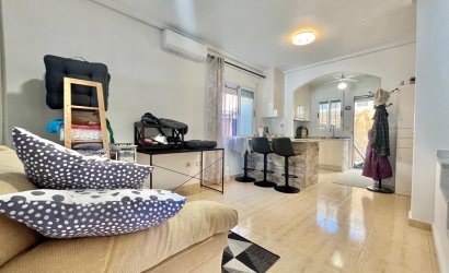 Herverkoop - Villa -
Orihuela Costa - Los Almendros-la Florida