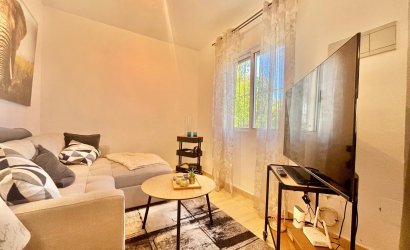 Herverkoop - Villa -
Orihuela Costa - Los Almendros-la Florida