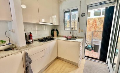 Herverkoop - Villa -
Orihuela Costa - Los Almendros-la Florida