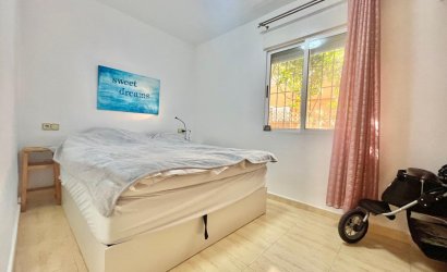 Herverkoop - Villa -
Orihuela Costa - Los Almendros-la Florida