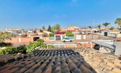 Herverkoop - Villa -
Orihuela Costa - Los Almendros-la Florida