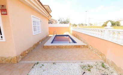 Herverkoop - Villa -
Torrevieja - Costa Blanca