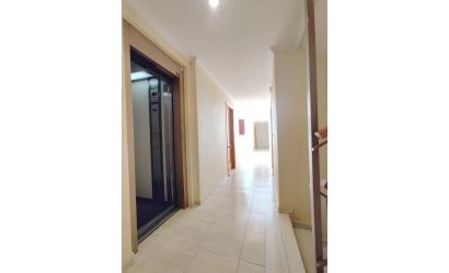 Herverkoop - Penthouse -
Torrevieja - Curva Del Palangre