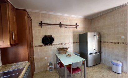 Herverkoop - Villa -
Dolores - Cmno. Escorredor