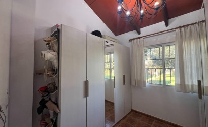 Herverkoop - Finca -
Dolores - Comunidad Valenciana