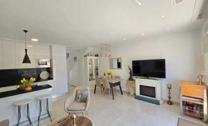 Herverkoop - Townhouse * -
Ciudad Quesada * - Doña Pepa *