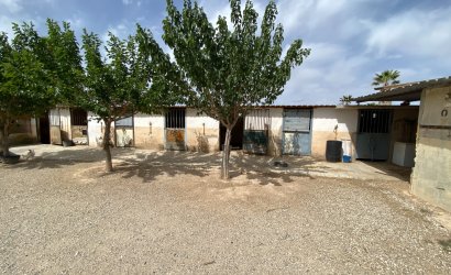 Herverkoop - Villa -
Monforte del Cid