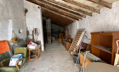 Resale - Country House -
Elda